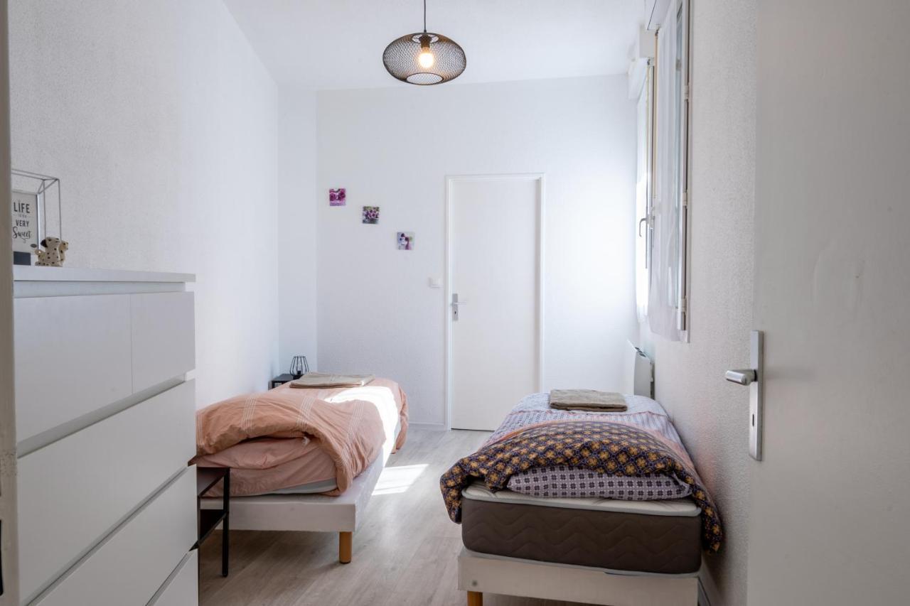 Residence Serenity - Hyper Centre - Bagagerie Lourdes Bagian luar foto