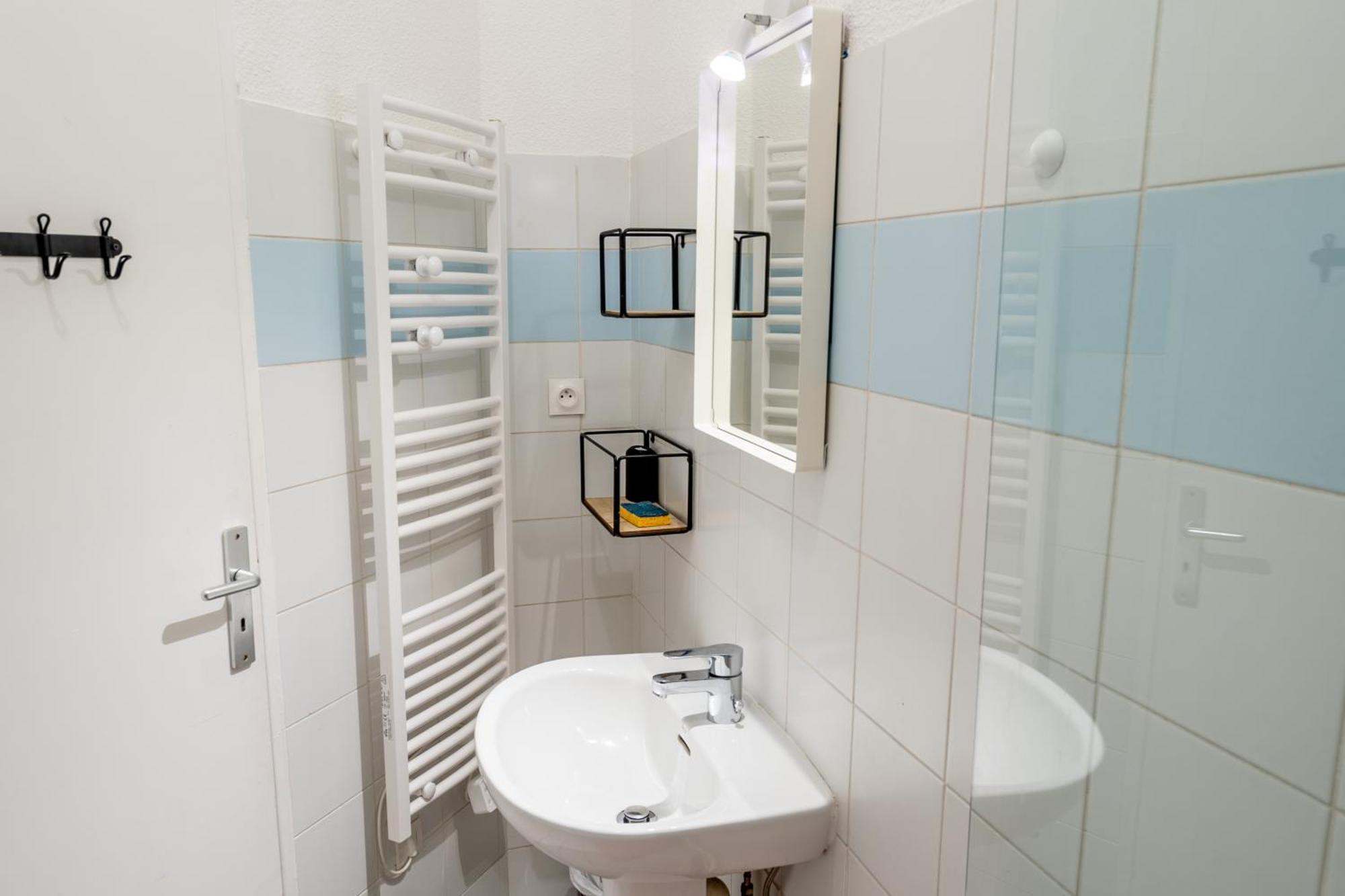 Residence Serenity - Hyper Centre - Bagagerie Lourdes Ruang foto
